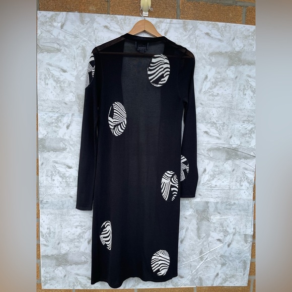 Joseph Ribkoff S/P 2pc Black Zebra Print  Top & Duster Cardigan Set - Picture 12 of 12